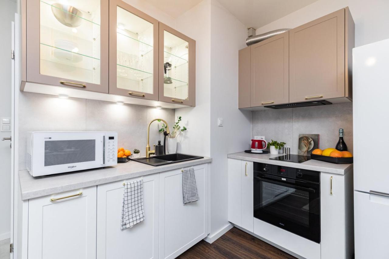Project Comfort Apartament Stalowa 27/12 Warszawa Apartment Екстериор снимка